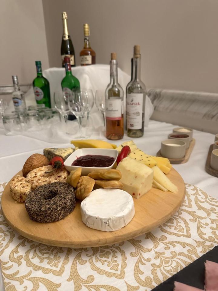 Astoria Bed & Breakfast Swarzędz Dış mekan fotoğraf